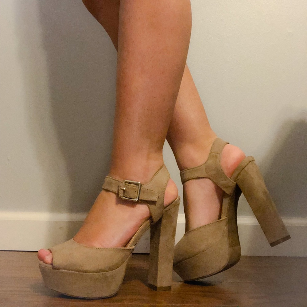 Nude heels